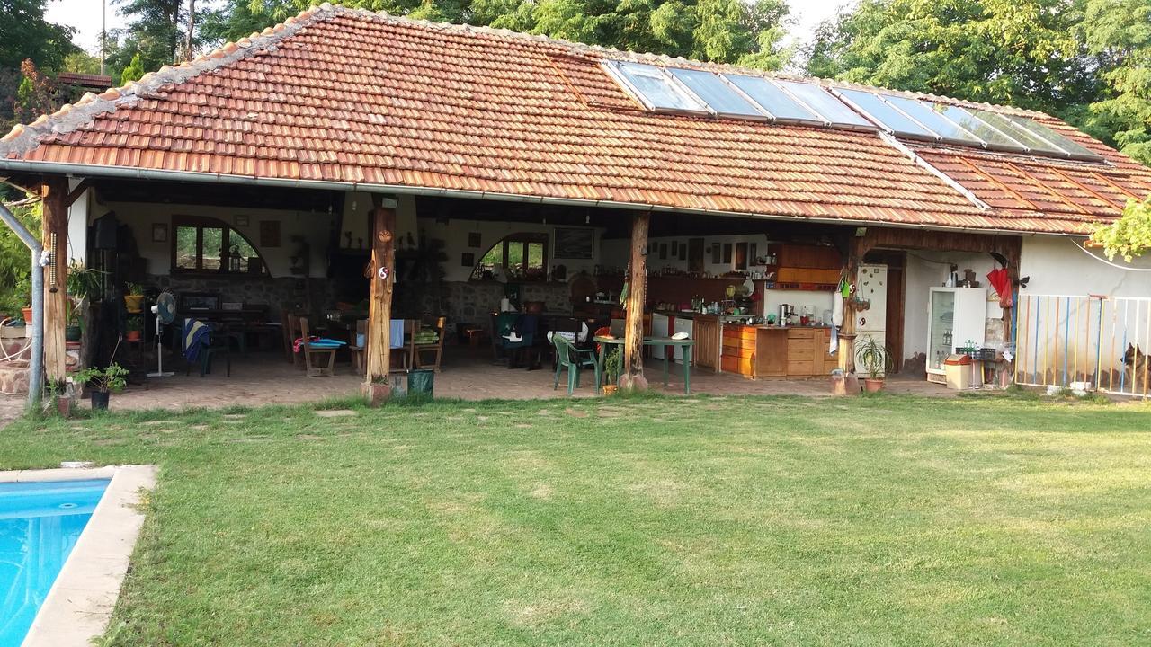 Chuchi Guest House 1 Zlatna Panega Exterior photo