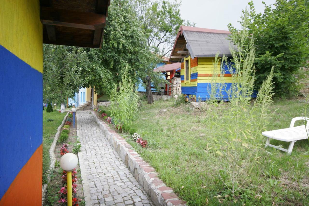 Chuchi Guest House 1 Zlatna Panega Exterior photo